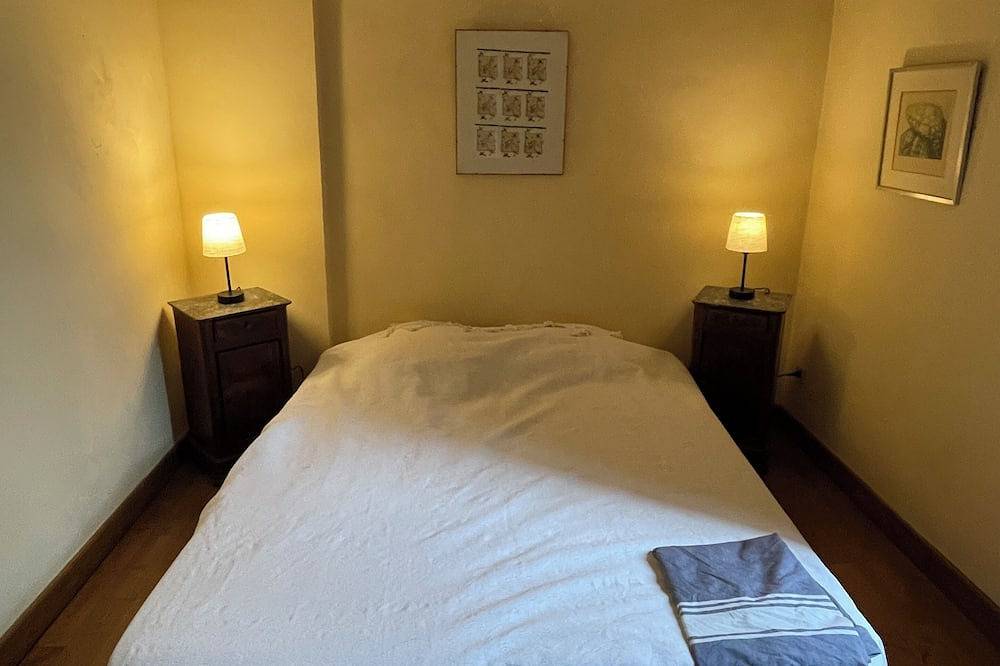 19th-century farmhouse combining authenticity and comfort in Gallargues-le-Montueux, Costa mediterránea (Francia)