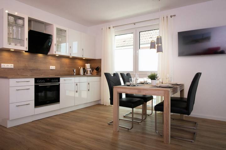 Ferienwohnung für 4 Personen, mit Balkon in Cuxhaven