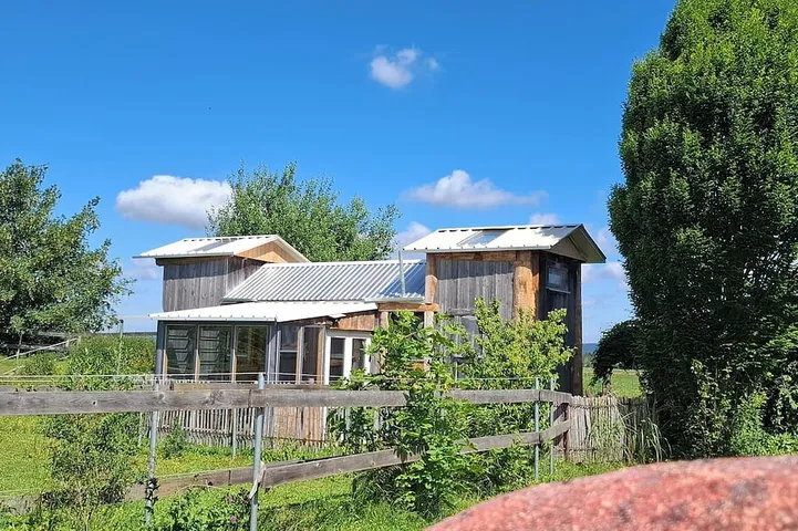 Allgäufinca - außergewöhnliches  Tiny Home mit Wintergarten 31qm in Herlazhofen, Leutkirch im Allgäu