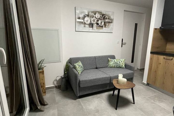 Gîte pour 4 personnes, avec balcon et piscine dans Plage de Saint Cyprien (Lecci) - 4
