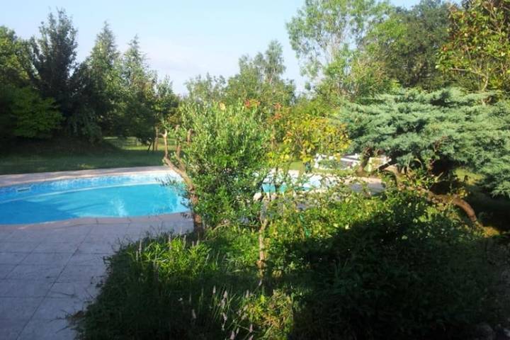 Maison de vacances pour 11 personnes, avec jardin et vue ainsi que piscine et terrasse, animaux acceptés