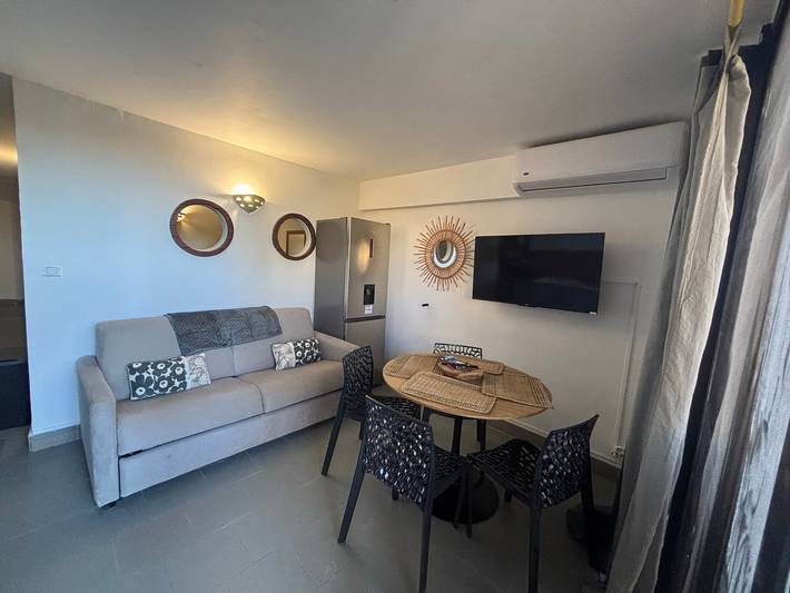 Gîte pour 5 personnes, avec Terrasse et Piscine à L'Île-Rousse - 3