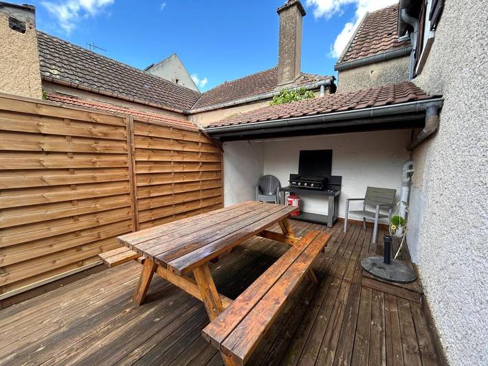 Location de vacances pour 6 personnes, avec terrasse à Montagny-lès-Beaune - 2