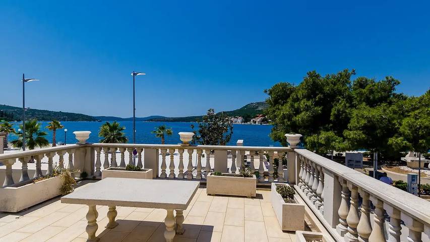 Villa pour 7 personnes, avec terrasse - 1