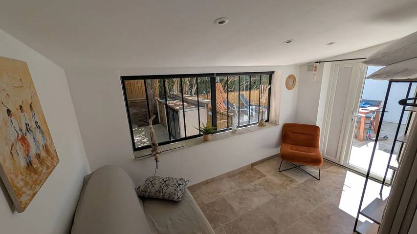 Location de vacances pour 7 personnes, avec piscine et terrasse à Saintes-Maries-de-la-Mer - 3