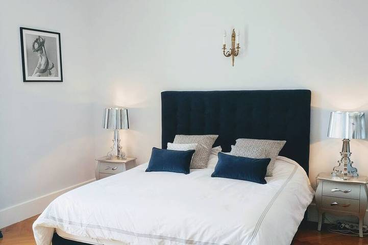Location de vacances pour 10 personnes, avec jardin dans Office De Tourisme De Villefranche Sur Mer - 2