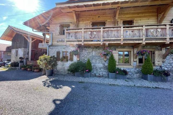 Chalet pour 9 personnes, avec balcon et jardin