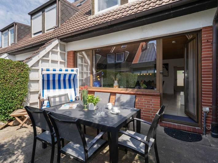 Sonneneck - Schönes Haus für 6 Pers. mit Terrasse, Pkw-Stellplatz, Wlan. Haustiere erlaubt. in Westerland, Sylt (Gemeinde)