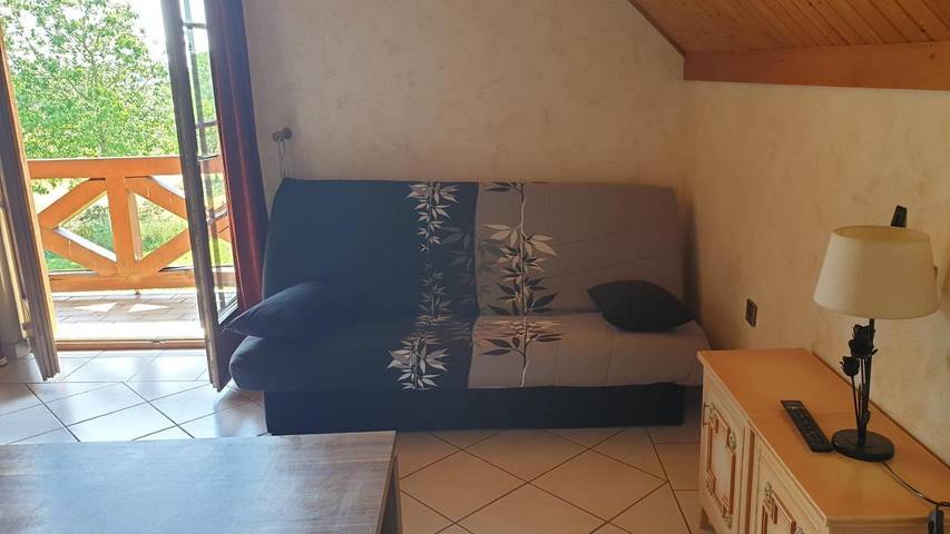 Location de vacances pour 6 personnes, avec jardin et bassin pour enfant ainsi que piscine et vue, adapté aux familles à Sausheim - 2