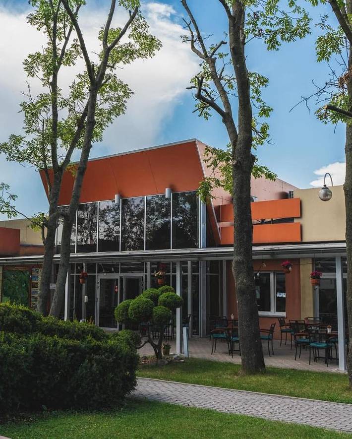 Hôtel pour 3 personnes, avec jardin