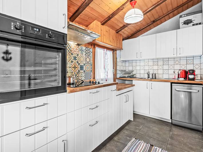 Location de vacances pour 6 personnes, avec jardin à Randogne - 3
