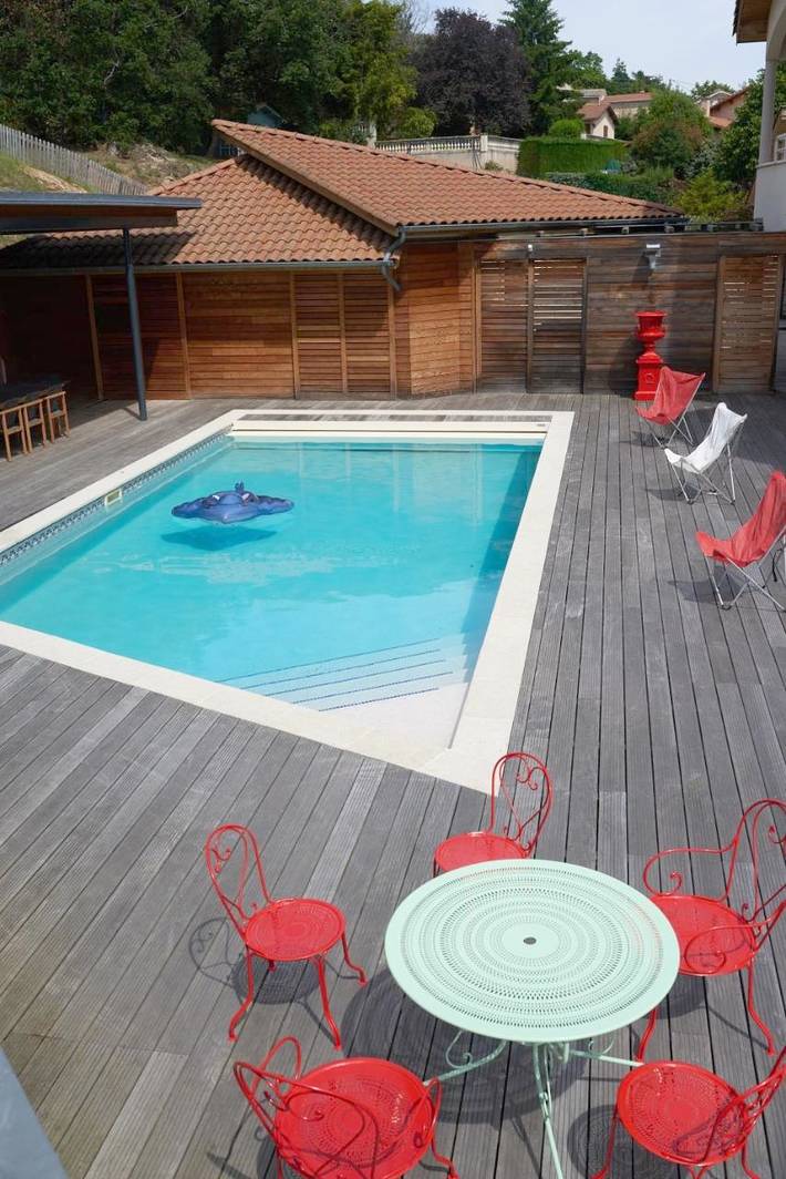 Chambre d’hôte pour 2 personnes, avec Terrasse et Jardin ainsi que Piscine et Vue à Vernosc-lès-Annonay