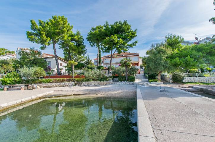 Apartament wakacyjny dla 4 osób w Zaboric