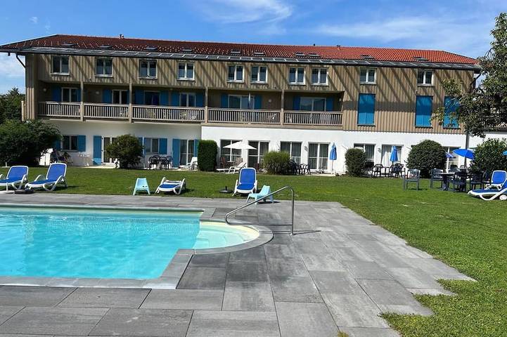 Ferienwohnung für 6 Personen, mit Terrasse und Pool sowie Sauna
