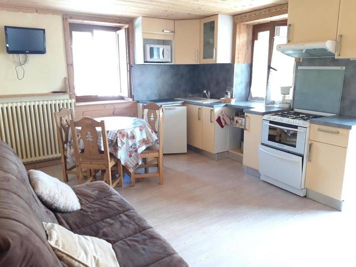 Gîte pour 3 personnes dans Office De Tourisme Des Albiez - 2