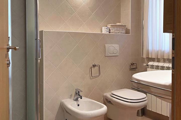 Ganze Wohnung, Bilocale Enjoy - AffittiPontediLegno in Temù (Dorf), Temù