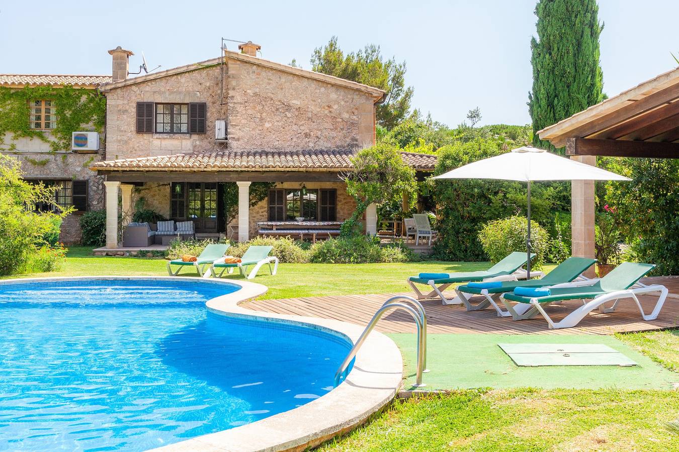 Stunning mountain view and pool - Villa Can Curt in Torrent de la Vall d'en Marc, Pollença