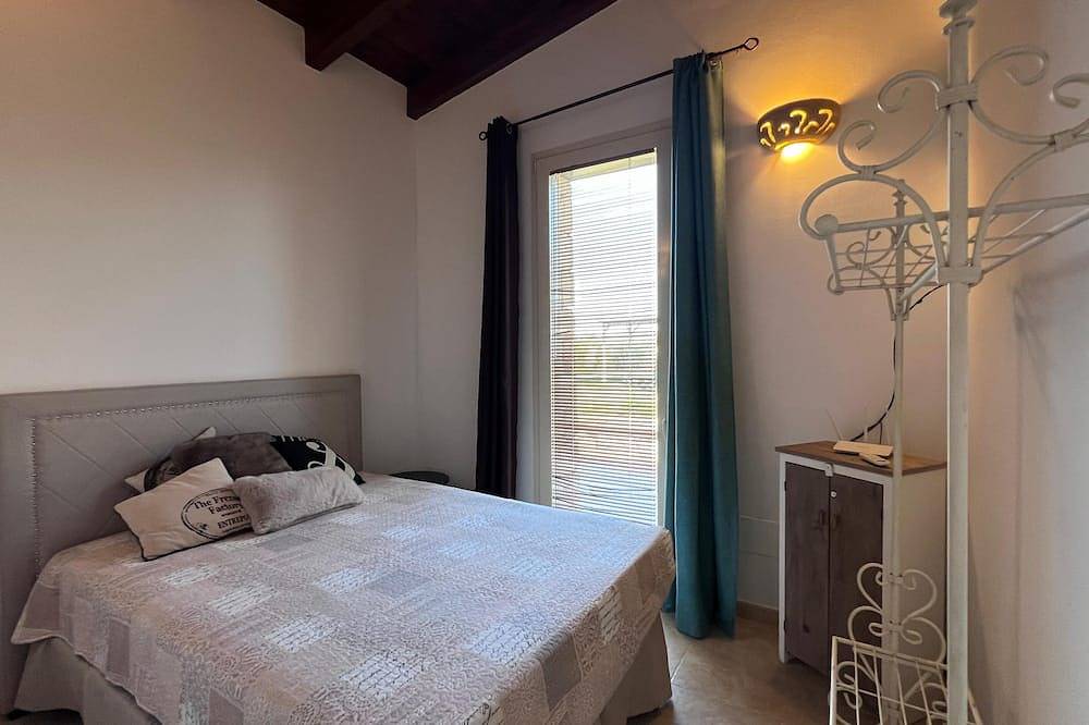 Villa Mary mit großem Garten und Zugang zum Schwim in Alezio, Golf von Tarent