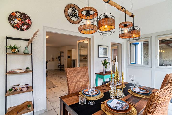 Ganze Wohnung, Ferienwohnung 'Bei s' Herrs' mit privater Terrasse & Whirlpool in Rheinmünster, Mittlerer Schwarzwald