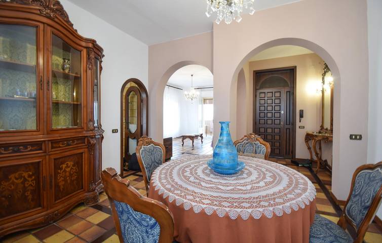 Ganze Ferienwohnung, Gemütliche Gartenwohnung in Flussnähe + Restaurant in Villa Rosa, Martinsicuro