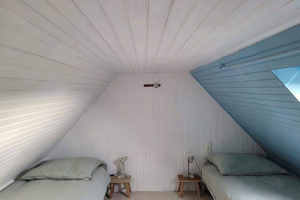 Tipoz'Immo • Maison Bleue Walking distance to the beach • Surf spot • garden in Penhors, Pouldreuzic