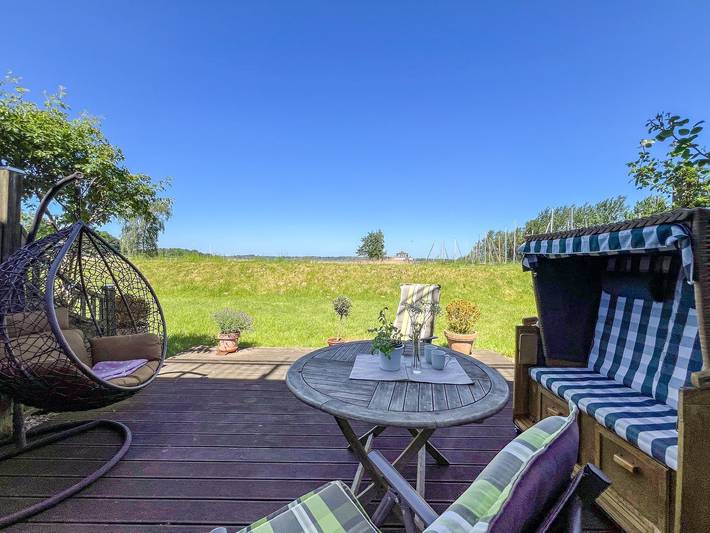 Ferienwohnung für 2 Personen, mit Terrasse und Garten sowie Seeblick und Ausblick in Schleswig & Umgebung - 4