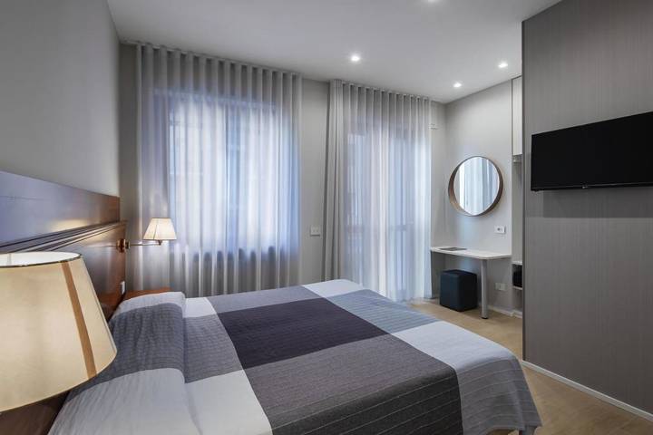 Hôtel pour 2 personnes, avec balcon