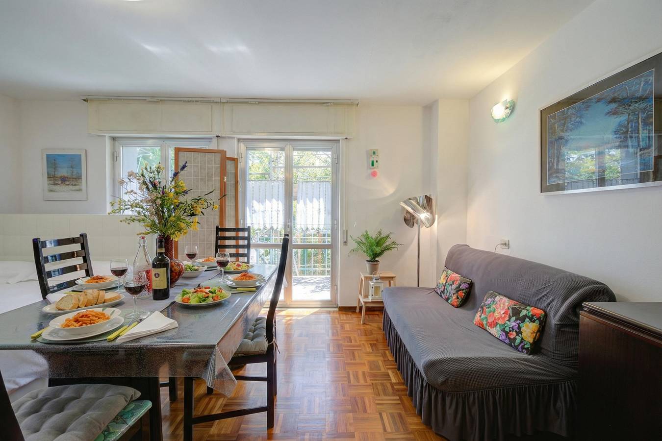 Appartamento intero, Studio Saturno 23 in the city center in Sauze d'Oulx, Via Lattea