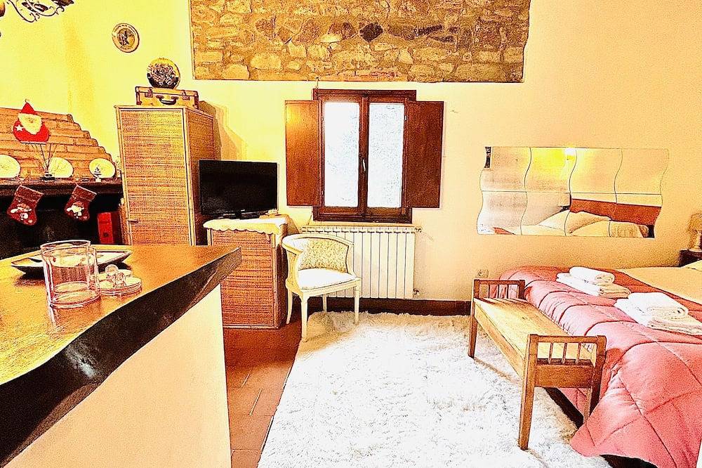 Studio im Chianti in einem Bauernhauskomplex in Poggio Alla Croce, Figline e Incisa Valdarno