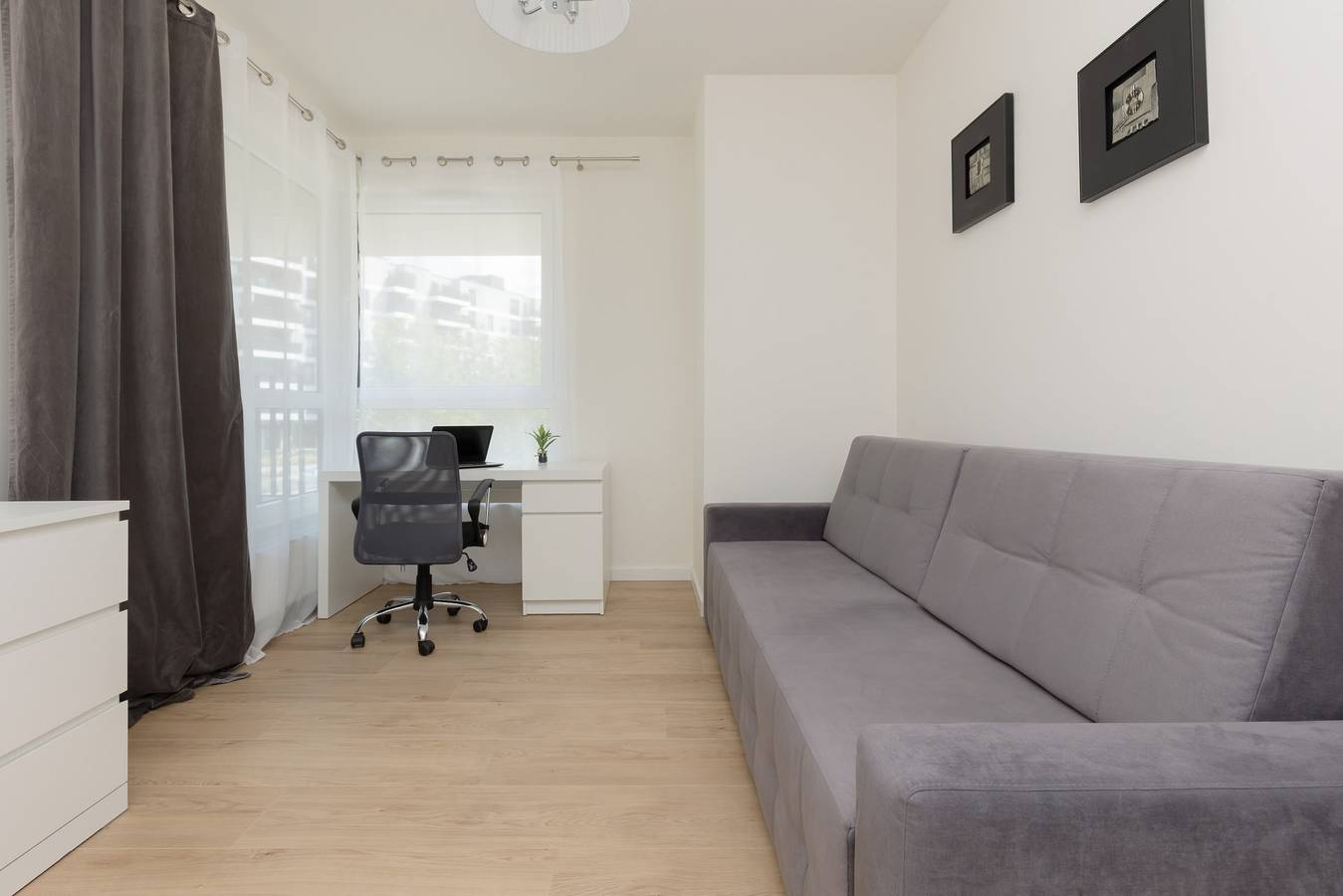 Cały apartament, Family Apartment with Parking | Balcony and Workspace in Białołęka, Warszawa