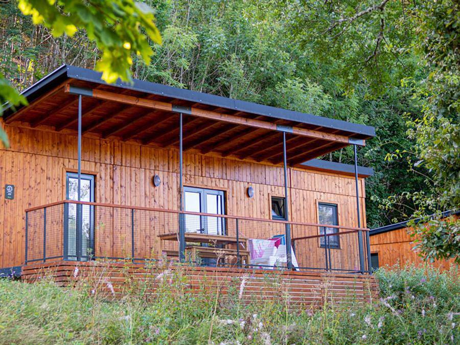 Camping Les Vernières - Bungalow 6 personen - Premium Lodge in Malbo, Region Saint-Flour