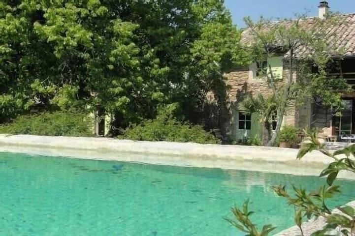 Agriturismo voor 6 personen, met tuin in Drôme