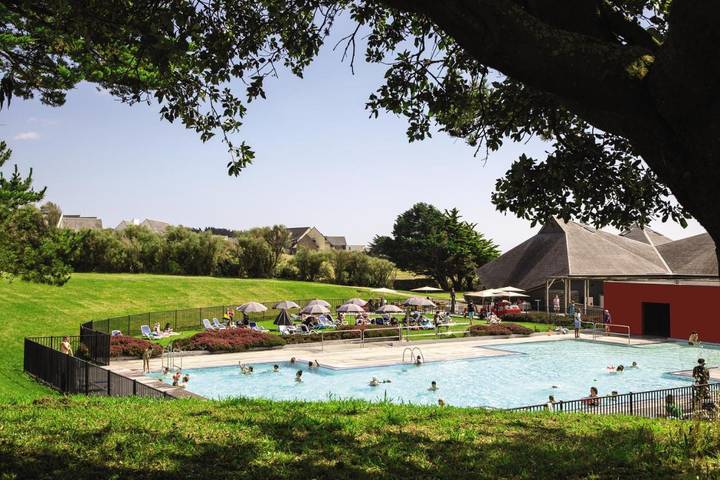 Hôtel pour 3 personnes, avec Piscine à Guidel