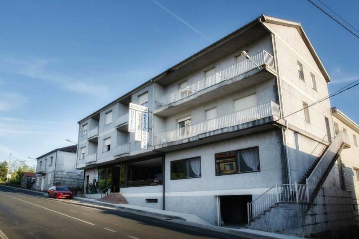 Hôtel pour 2 personnes, avec vue et terrasse à Entrimo - 3