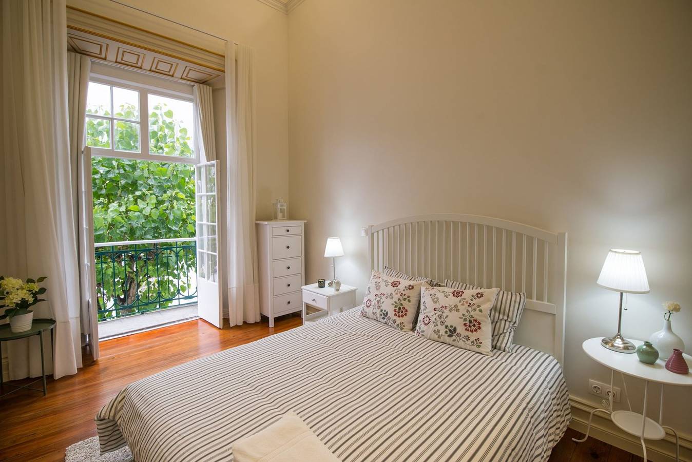 Ganze Wohnung, Guestready - O Ateneu - Room 5 in São Miguel Island, Ponta Delgada