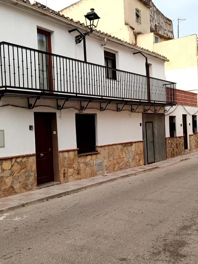 Country house for 4 people, with balcony - 1
