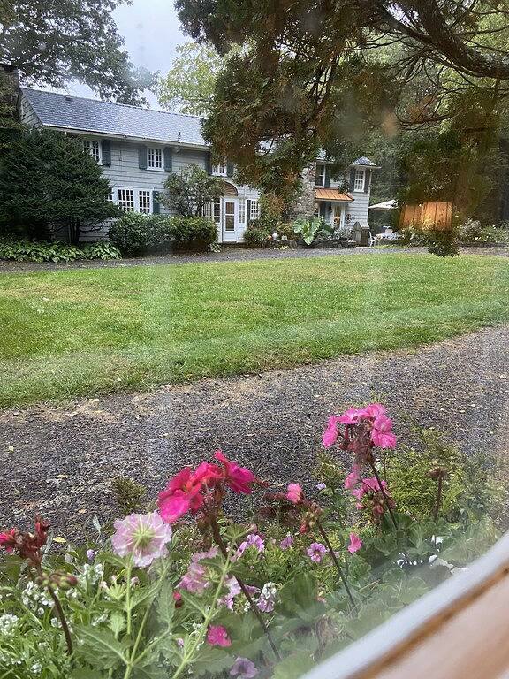 Guest Cottage auf Land Estate- Neu renoviert in Litchfield County