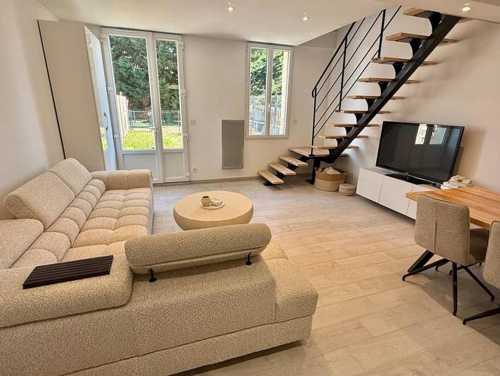Gîte pour 7 personnes, avec jardin à Peujard