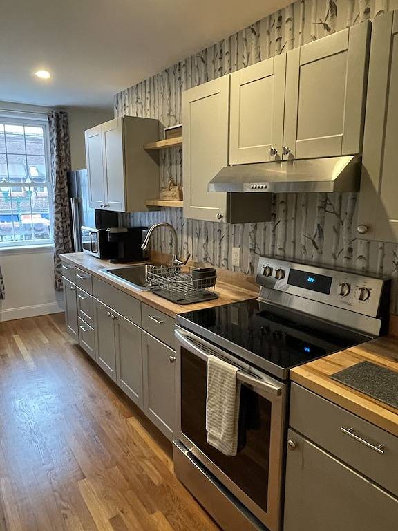 Ganze Wohnung, Newly renovated1 Bedroom 1 Bath in the Heart of Downtown Ellsworth. in Ellsworth, Hancock County