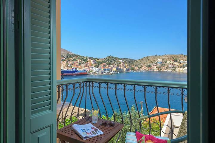 Holiday rental for 4 people, with balcony in Symi