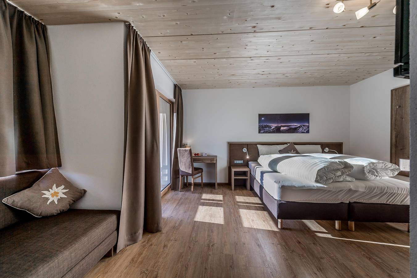 Familienzimmer Edelweiß in Stubaier Alpen, Haiming