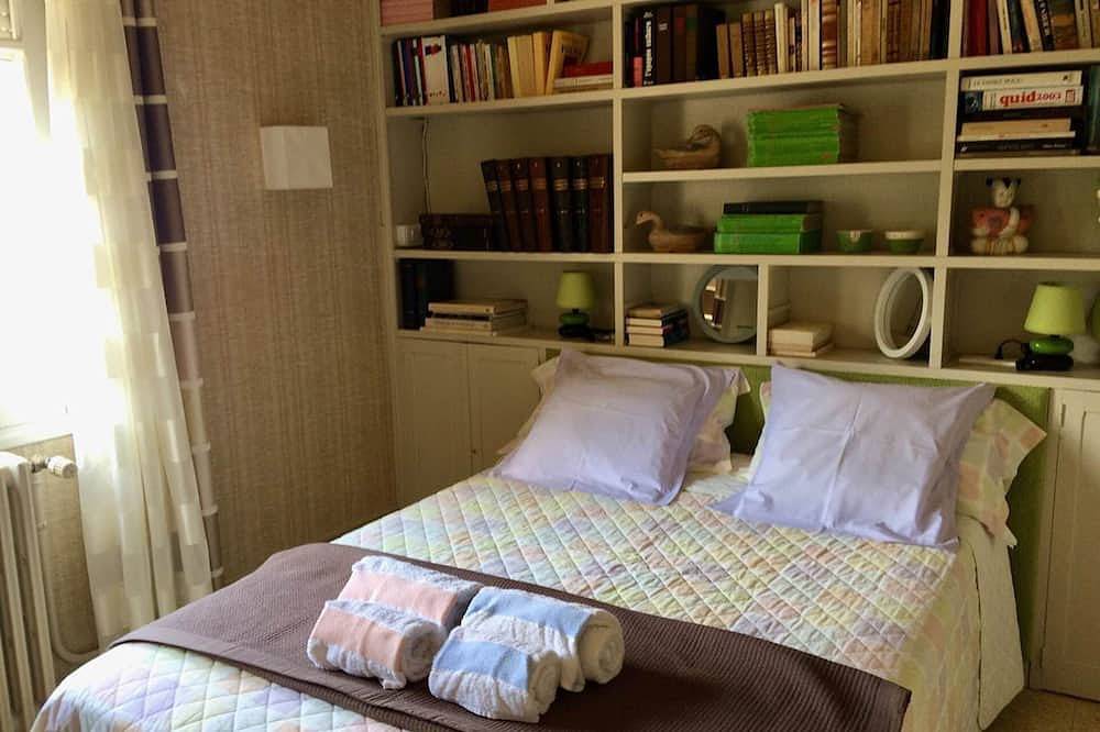 Villa with swimming pool in large park 4 stars Atout France in Montady, Costa mediterránea (Francia)