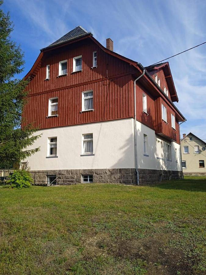 Ganze Wohnung, Ok Ferien - Altes Bahnhaus in Hammerbrücke, Muldenhammer