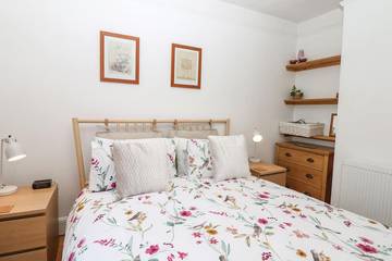 Cottage for 4 People in Teignmouth, Devon, Photo 2