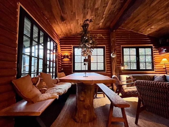 Chalet pour 8 personnes, avec terrasse ainsi que balcon/terrasse et jacuzzi en Belgique - 3