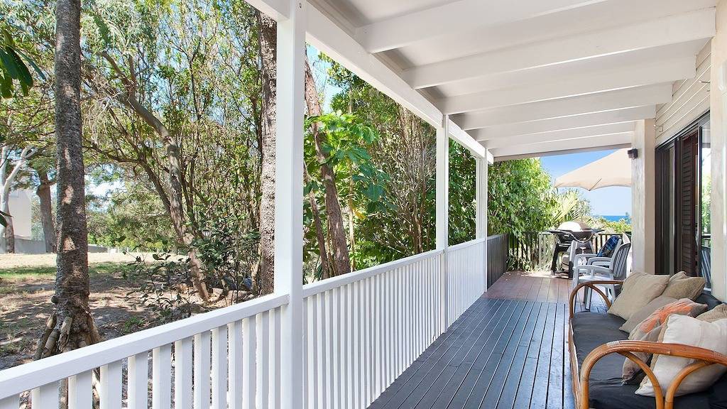 Azure - Strandhaus Am Strand in Peregian Beach, Noosa