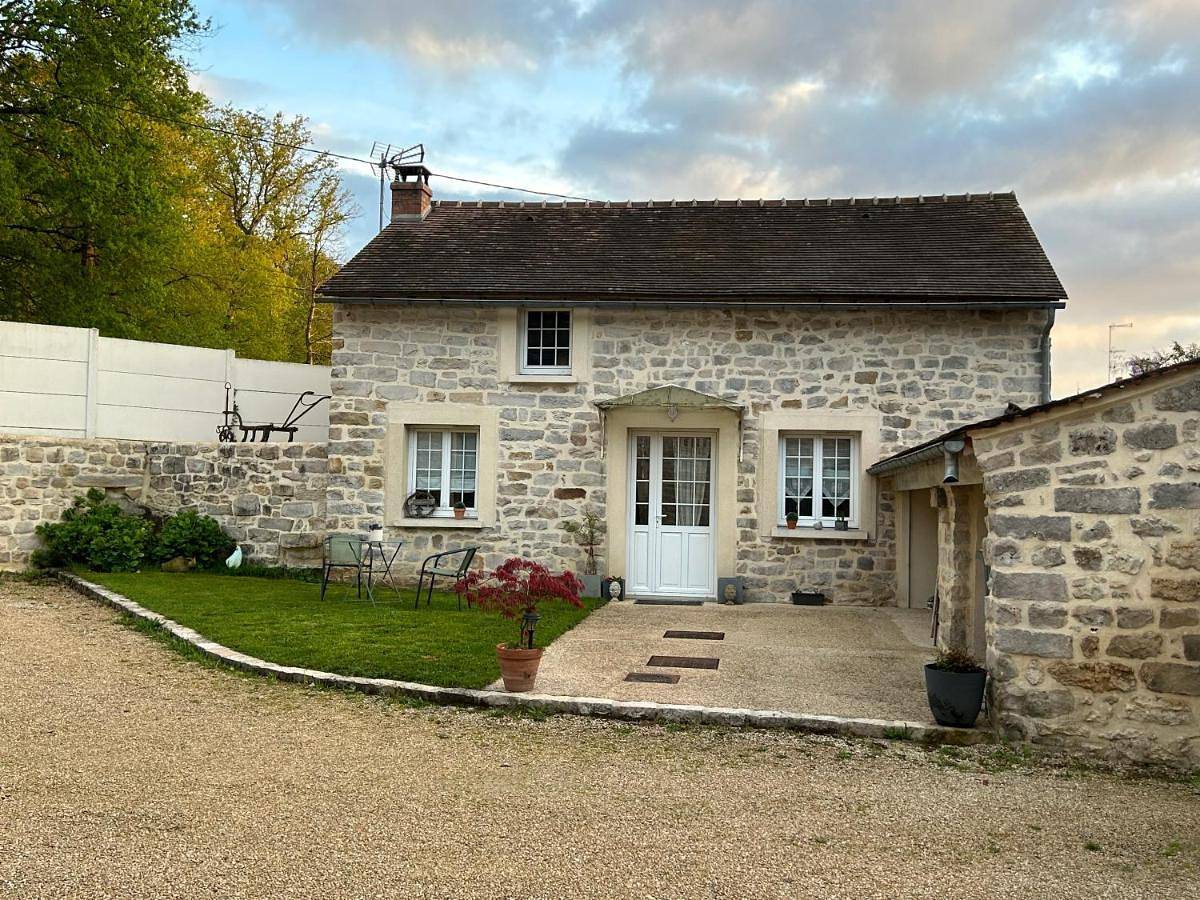 One-Bedroom House in Boutigny-sur-Essonne, Parc naturel régional du Gâtinais français