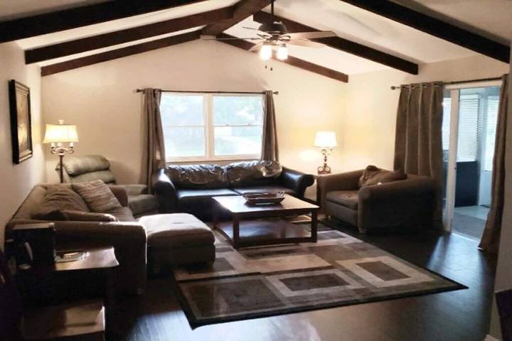 Location de vacances pour 8 personnes, avec jardin et terrasse dans Champaign - 3