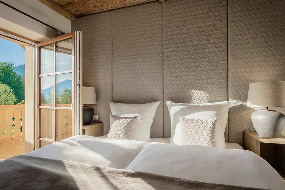 Ganze Wohnung, Chalet Ferienwohnung Mit Sauna, für 2 | am Wolfgangsee | schwalbennest in Strobl, Bezirk Salzburg-Umgebung