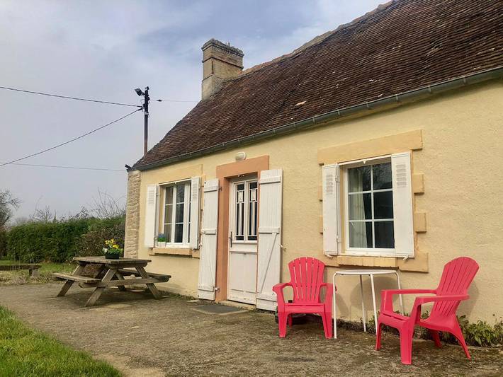 Gîte pour 6 personnes, avec terrasse et jardin, animaux acceptés à Norrey-en-Auge
